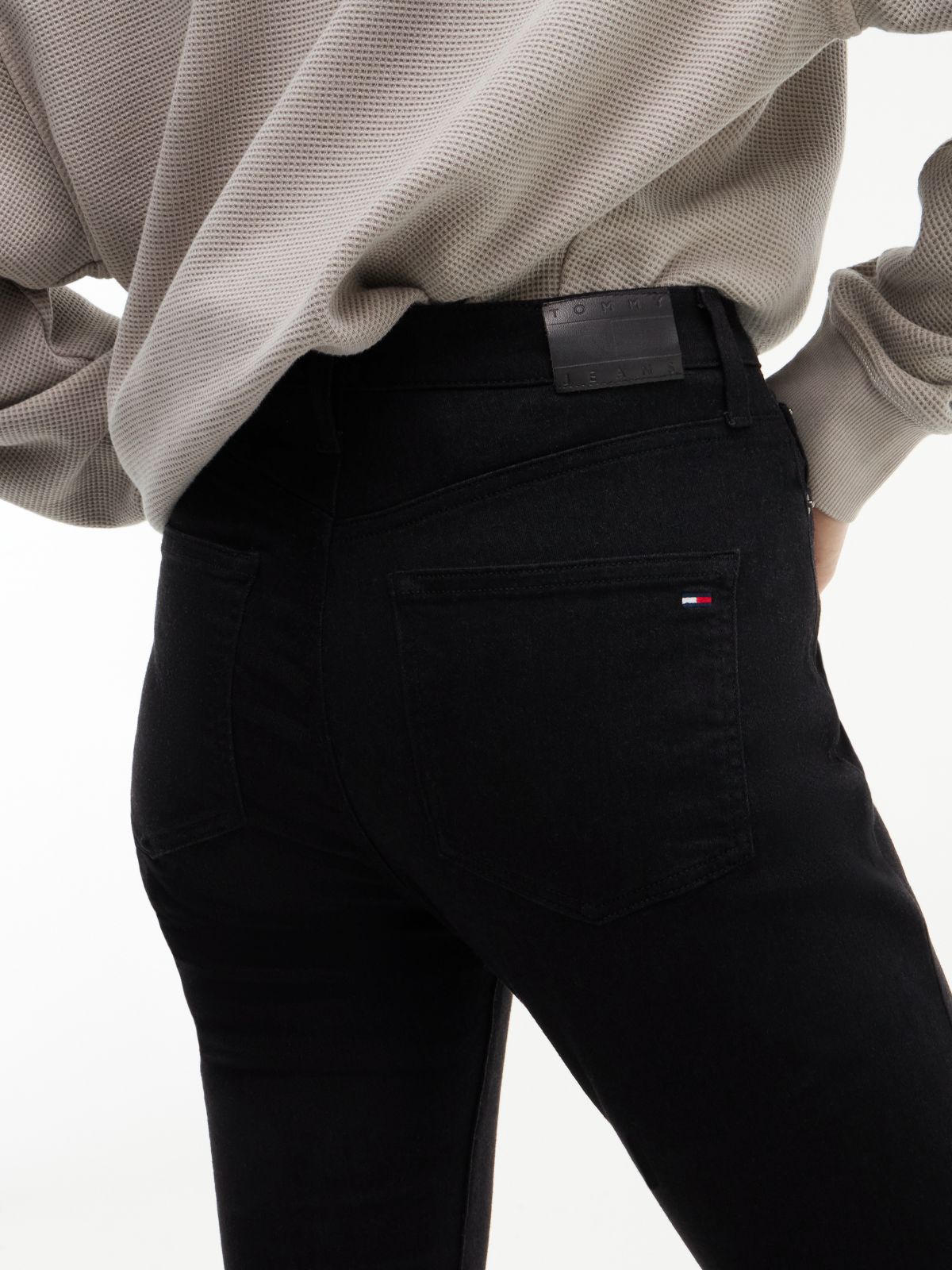 Sylvia High Rise Skinny Jeans — Black