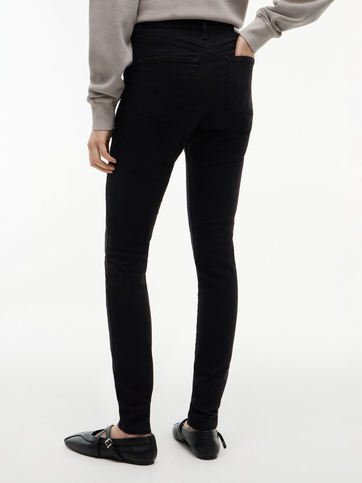Sylvia High Rise Skinny Jeans — Black