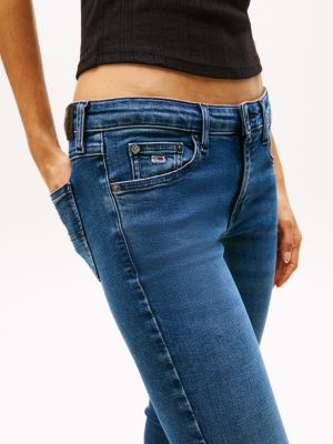 blau sophie skinny jeans mit niedrigem bund für damen - tommy jeans