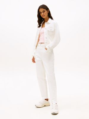 white ultra high rise mom jeans met lichte wassing voor dames - tommy jeans