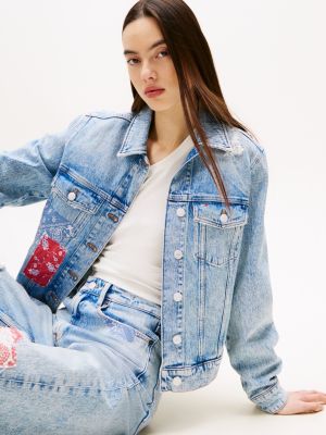 veste trucker coupe standard en denim bleu pour femmes tommy jeans