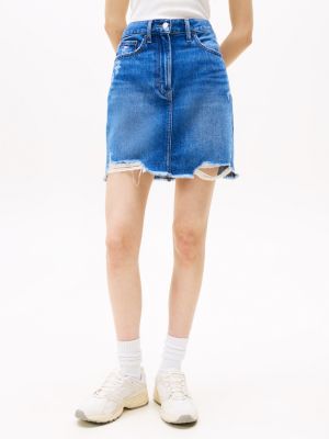 blauw mom fit minirok van distressed denim voor dames - tommy jeans