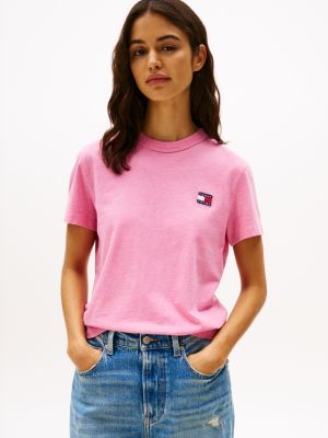 t-shirt tommy badge à col ras-du-cou pink pour femmes tommy jeans