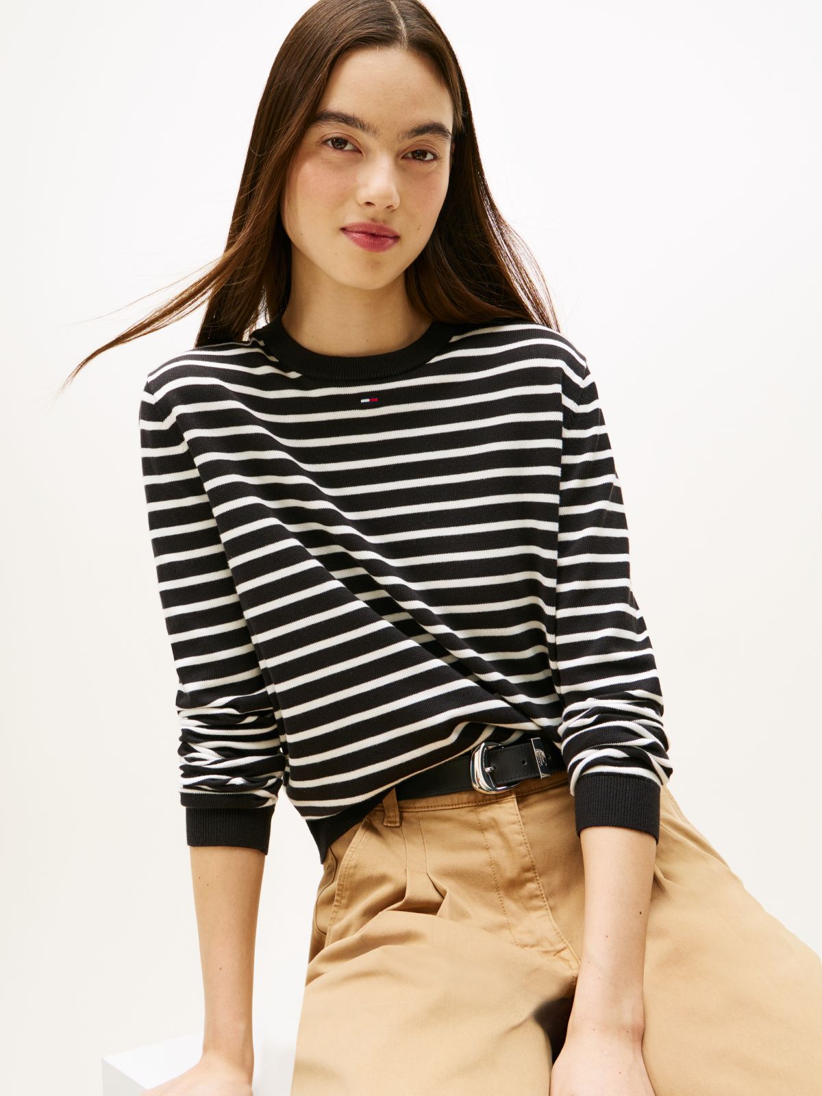Flag Embroidery Crew Neck Jumper — Black