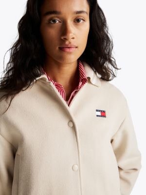 beige varsity cropped fit bomberjacke für damen - tommy jeans