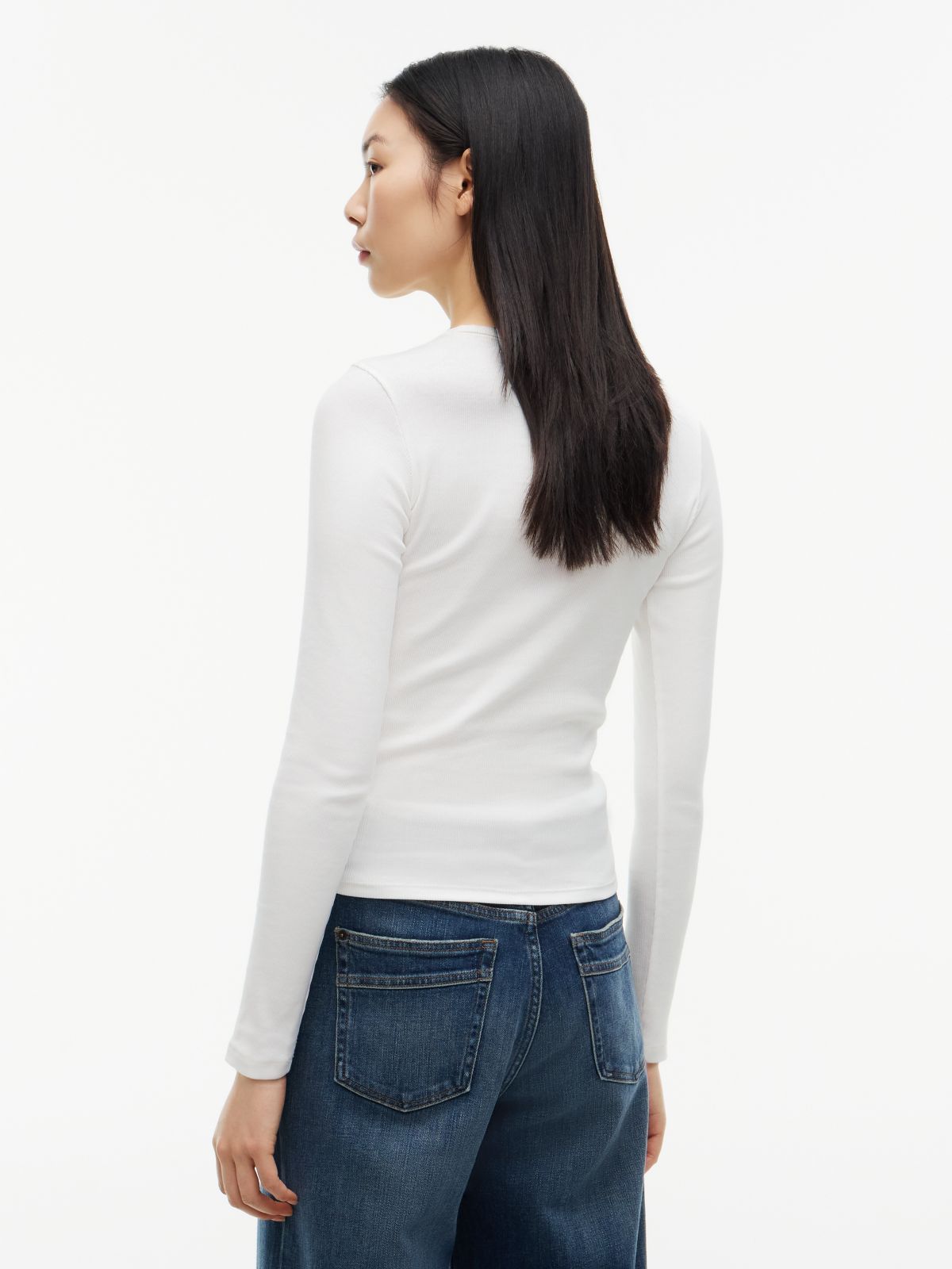 Tommy Badge Slim Long Sleeve T-Shirt — White