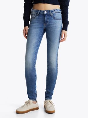 blau sophie skinny jeans mit niedrigem bund für damen - tommy jeans