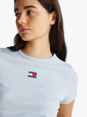 niebieski prążkowany t-shirt z naszywką tommy dla kobiety - tommy jeans