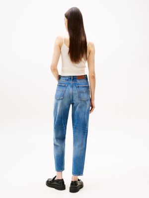 blau mom tapered jeans mit ultrahohem bund für damen - tommy jeans