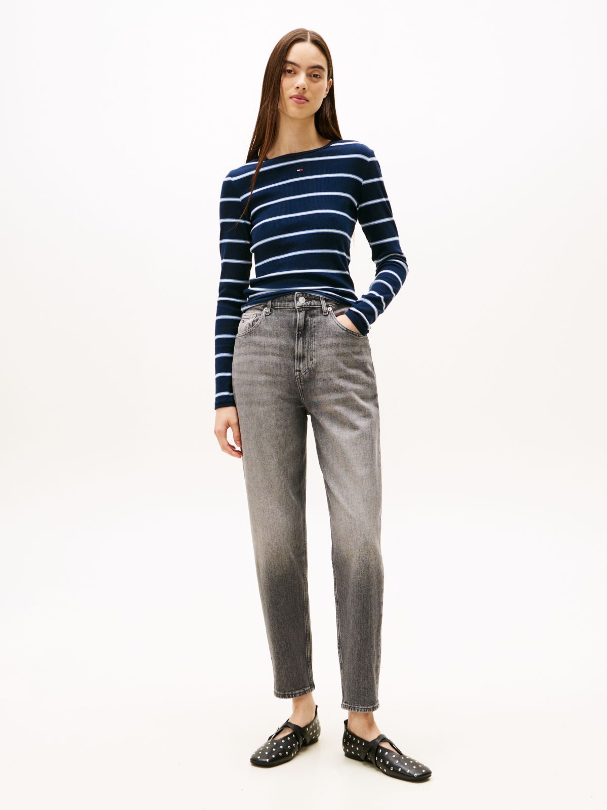Mom Ultra High Rise Tapered Jeans — Grey