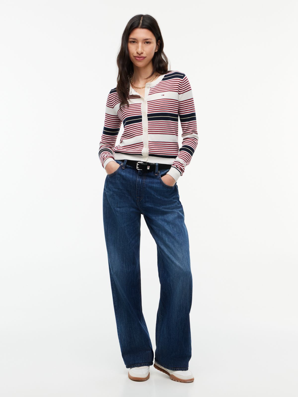 Slim Crew Neck Cardigan — Red