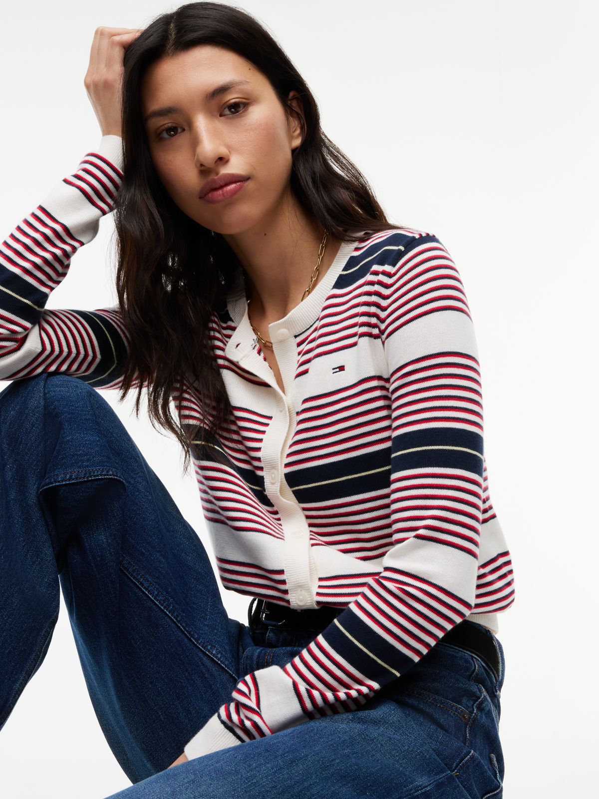 Slim Crew Neck Cardigan — Red