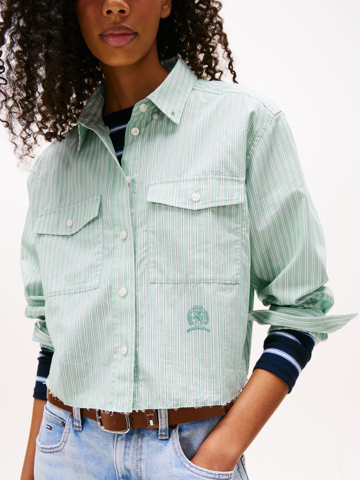 Crest Embroidery Relaxed Fit Cropped Shirt — Green