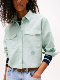 Crest Embroidery Relaxed Fit Cropped Shirt — Green 2