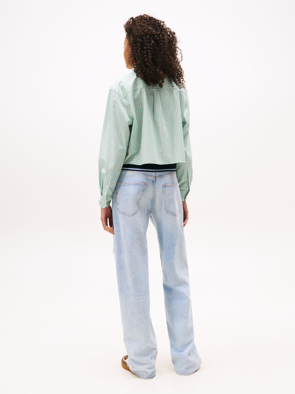 Crest Embroidery Relaxed Fit Cropped Shirt — Green