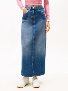 Floral Embroidery Denim Maxi Skirt — Blue 2