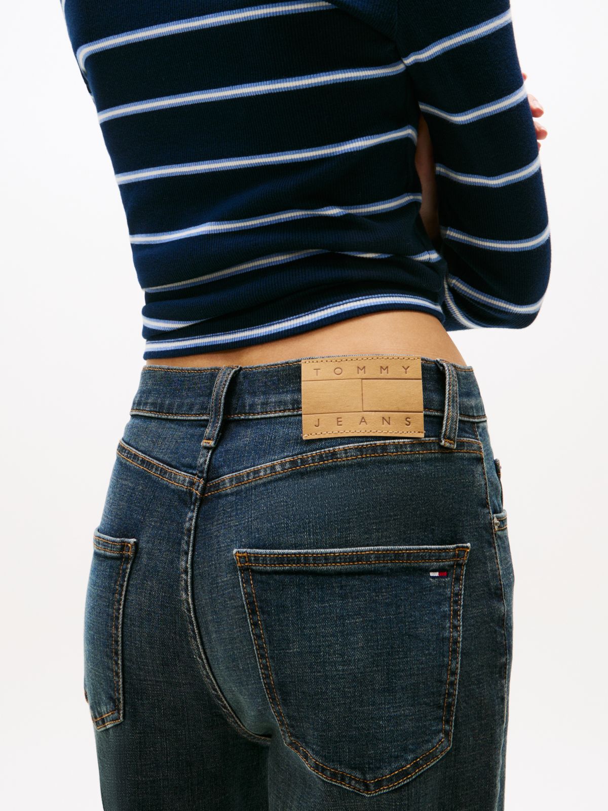 High Rise Slim Straight Jeans — Blue