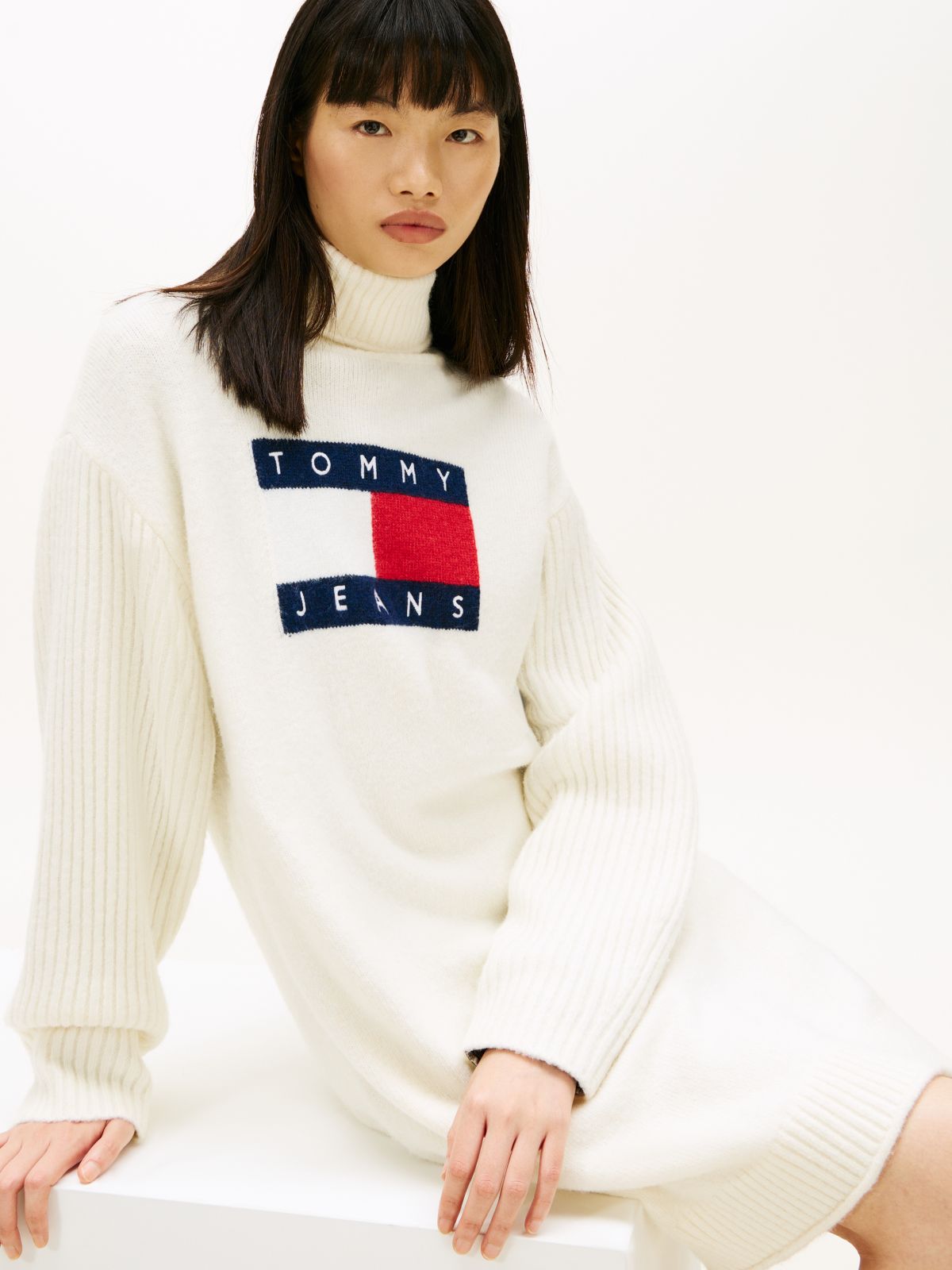 Tommy Flag Relaxed Mini Jumper Dress — White