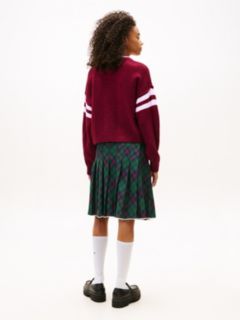 Intarsia Logo V-Neck Relaxed Jumper — Red 4