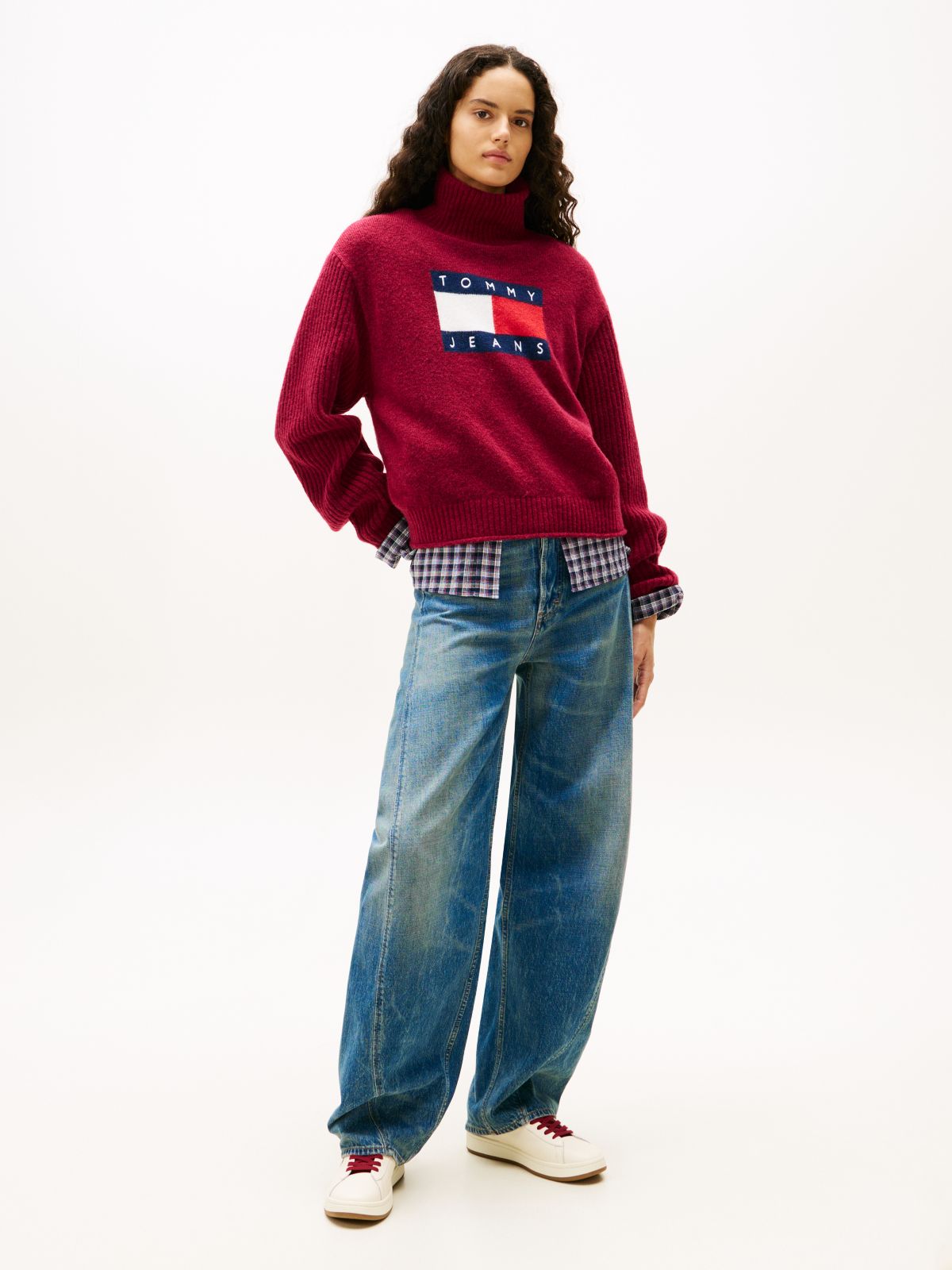 Tommy Flag Intarsia Relaxed Turtleneck Jumper — Red