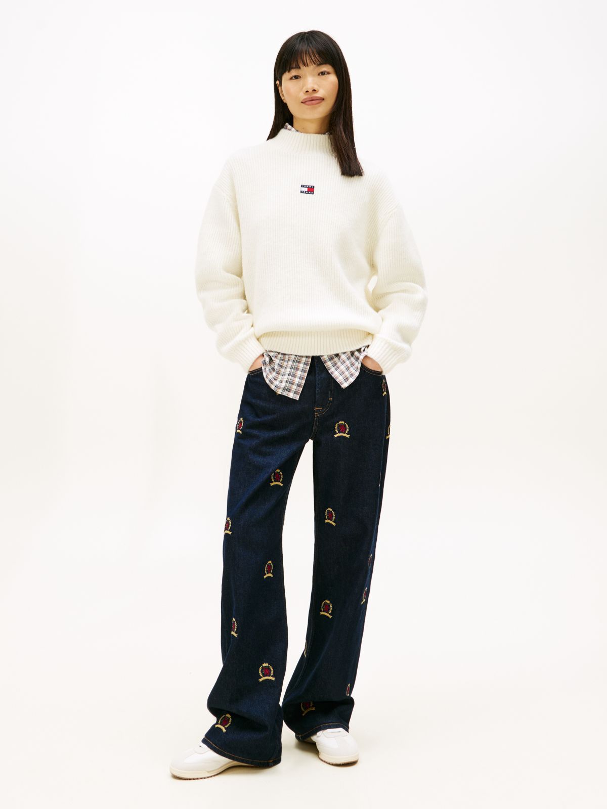 Tommy Badge Relaxed Mock Neck Jumper — White