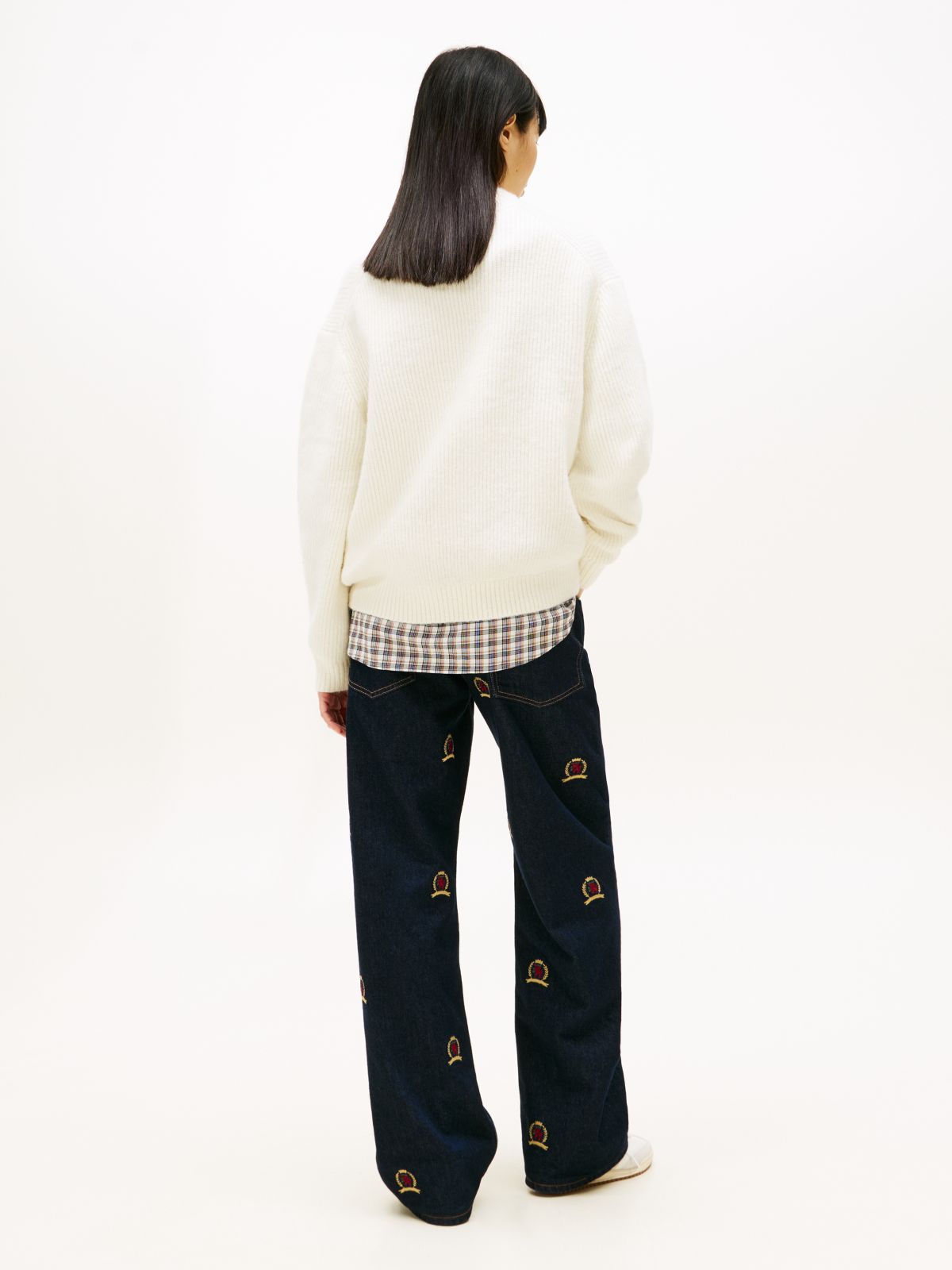 Tommy Badge Relaxed Mock Neck Jumper — White