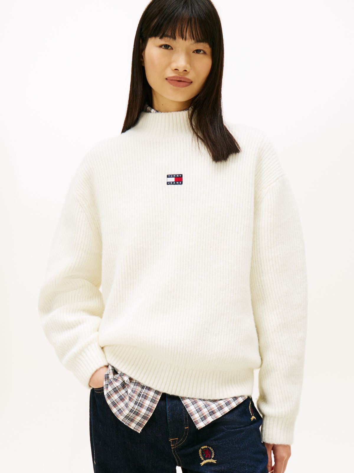 Tommy Badge Relaxed Mock Neck Jumper — White