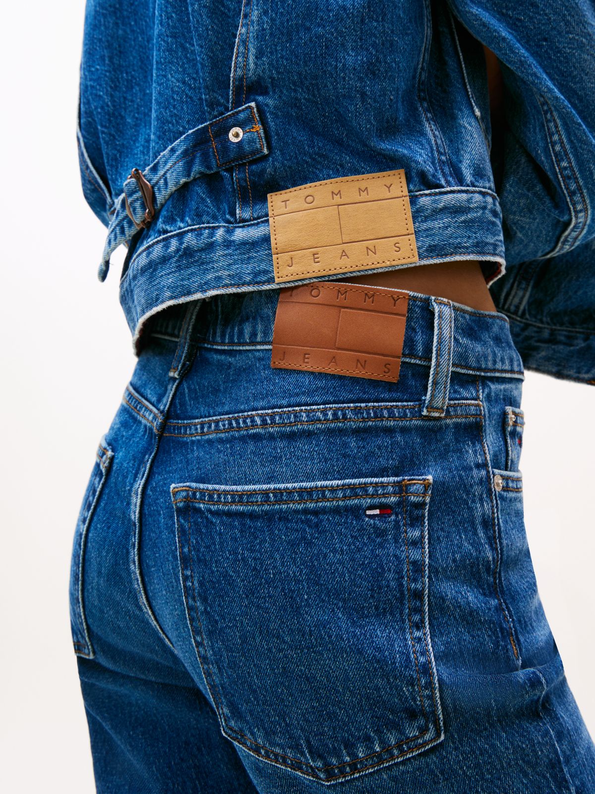 Mid Rise Bootcut Jeans — Blue