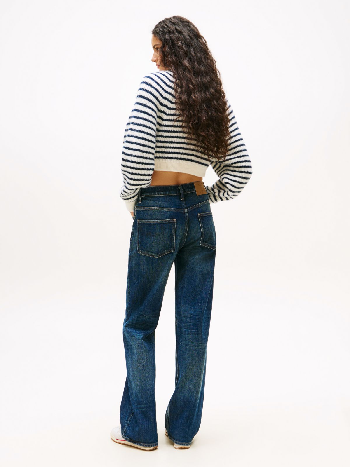 Mia Mid Rise Relaxed Straight Jeans — Blue