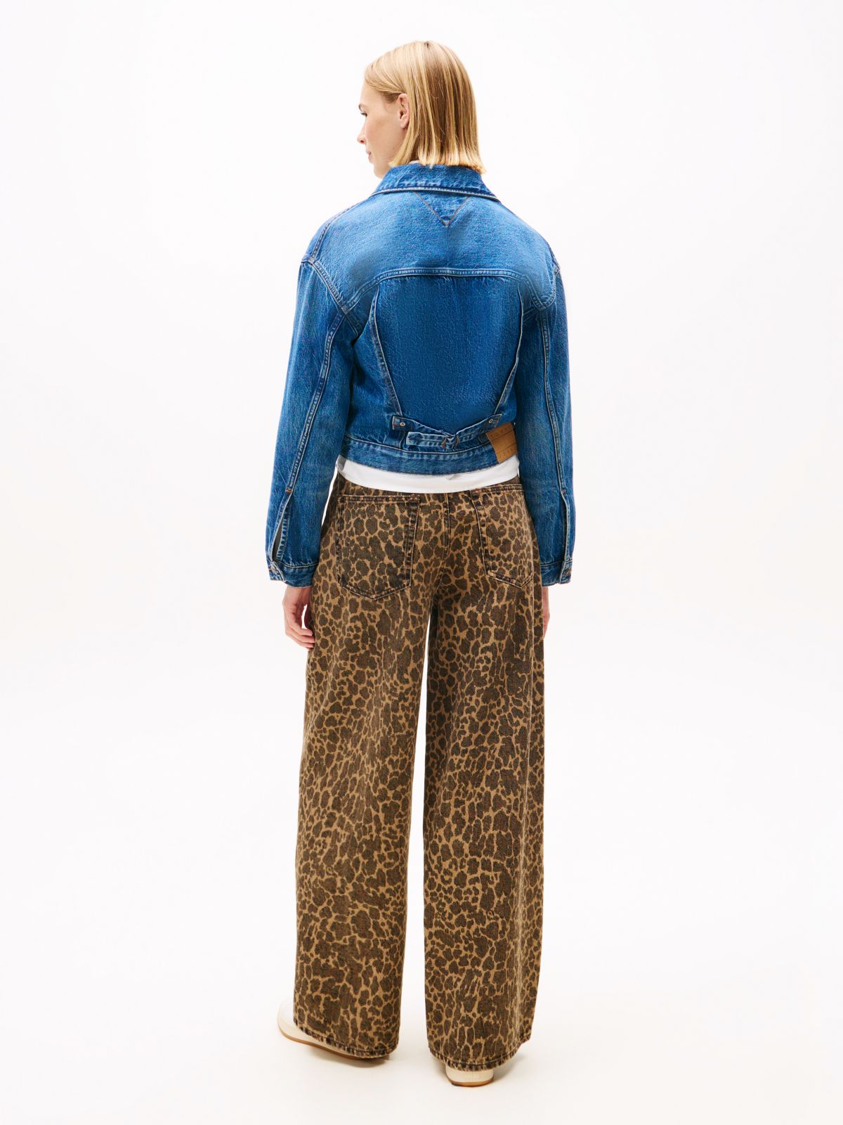 Pleated Denim Cinch-Back Trucker Jacket — Blue