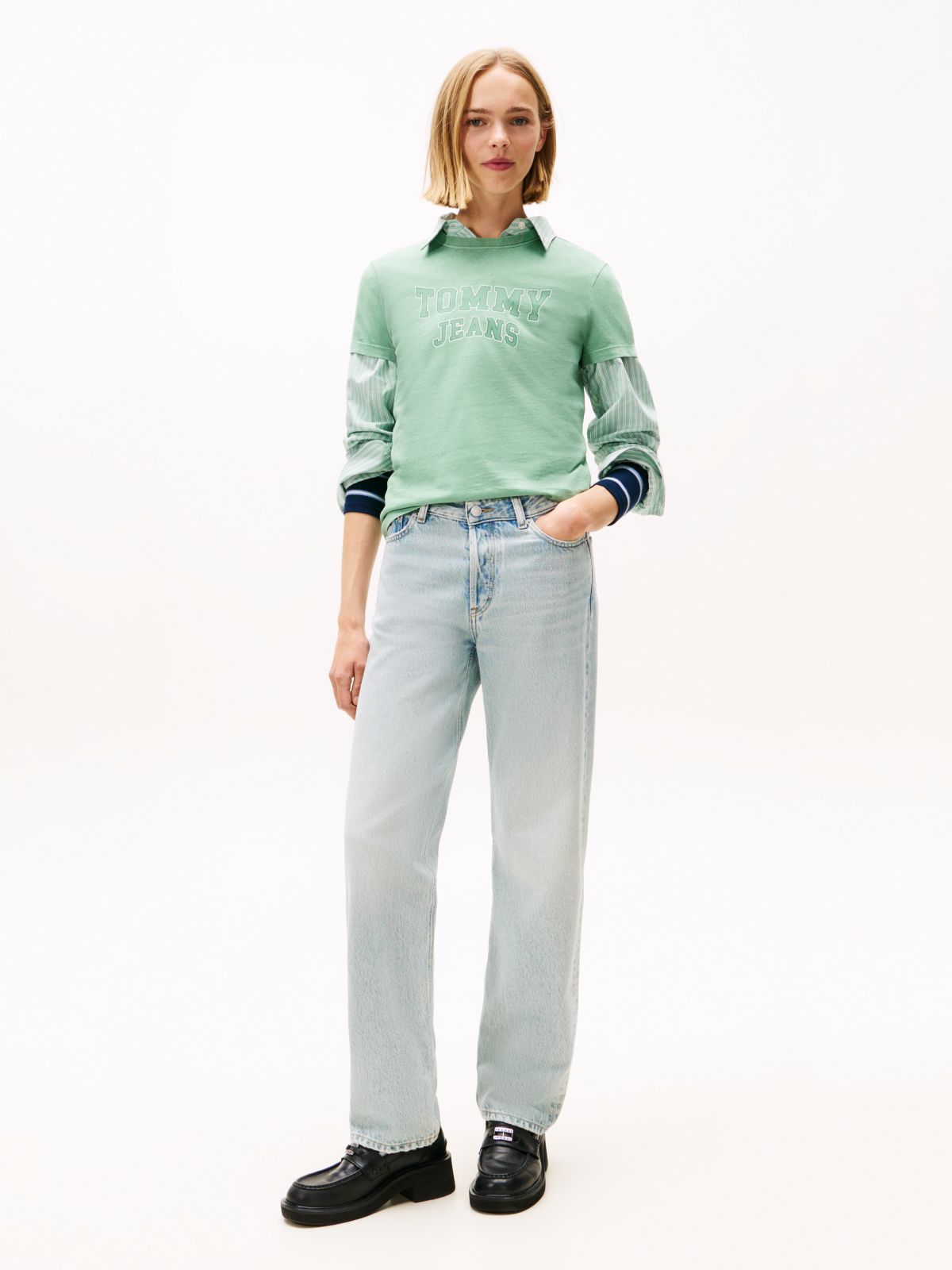 Mid Rise Slim Straight Leg Jeans — Blue