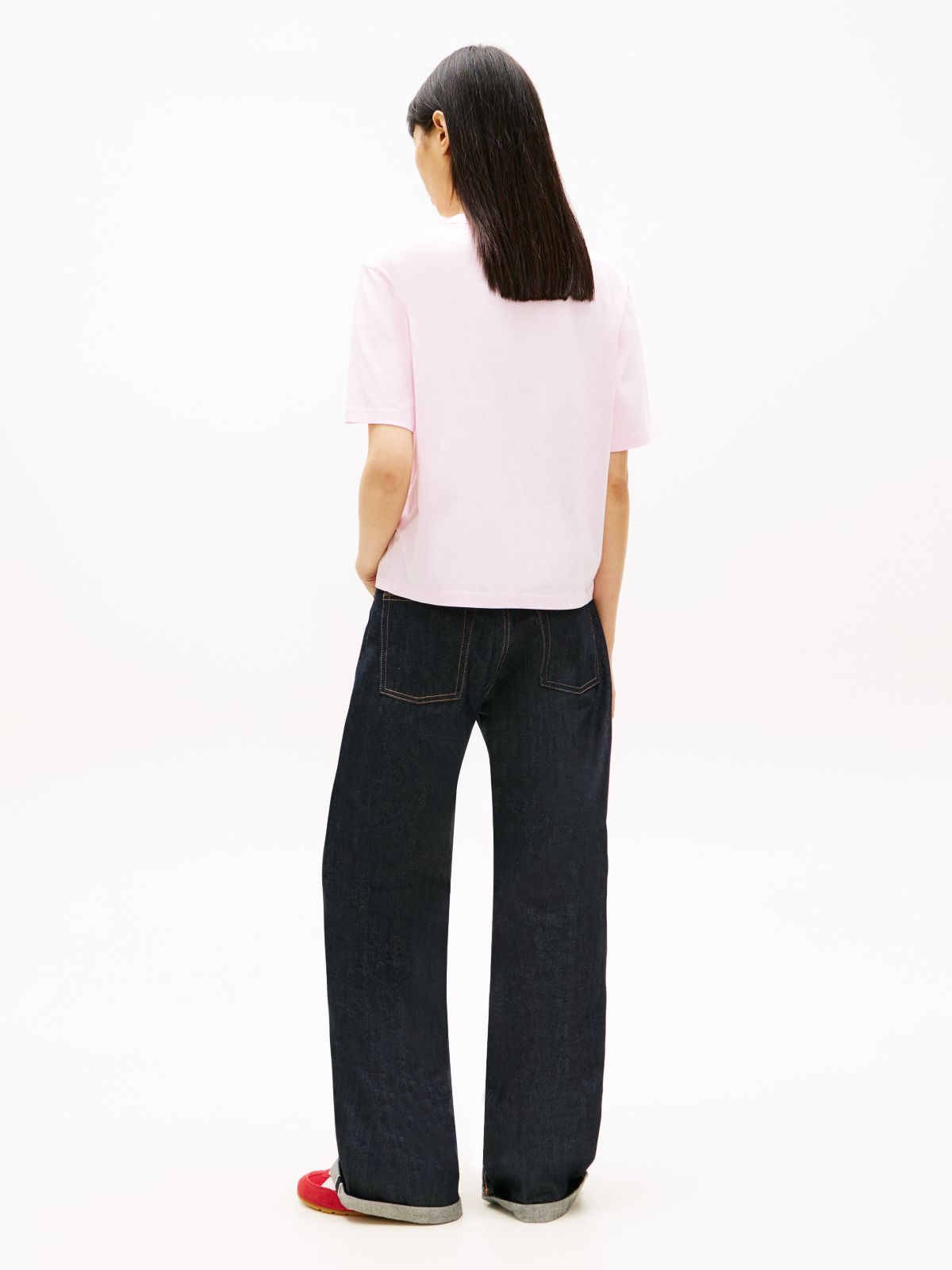Tommy Badge Boxy Crew Neck T-Shirt — Pink
