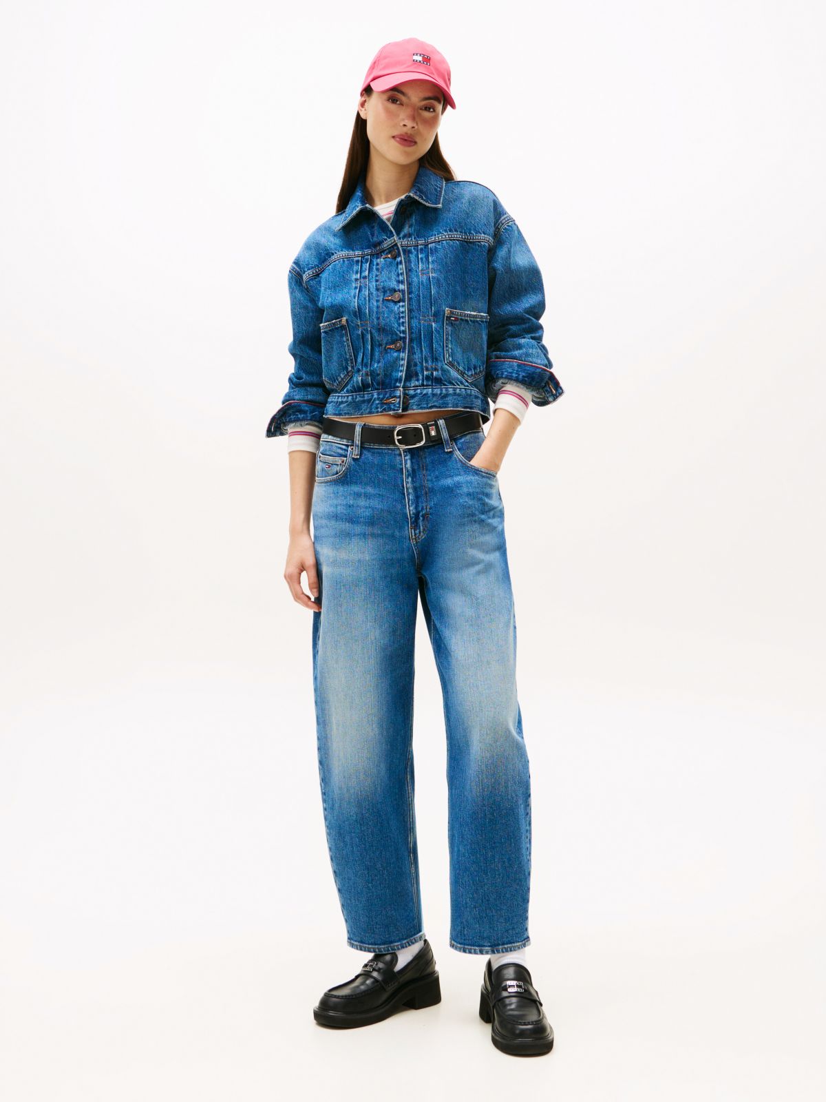 Tapered Balloon Leg Jeans — Blue