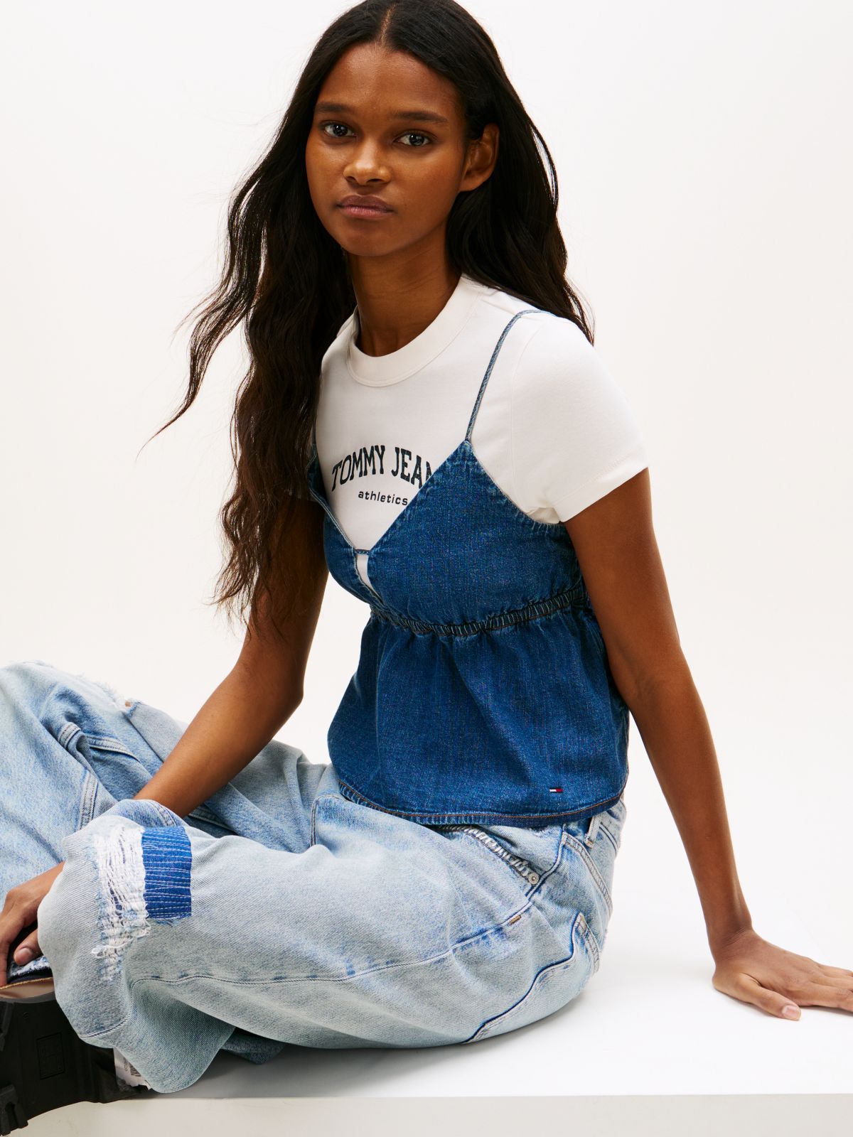 Chambray Spaghetti Strap Slim V-Neck Top — Blue