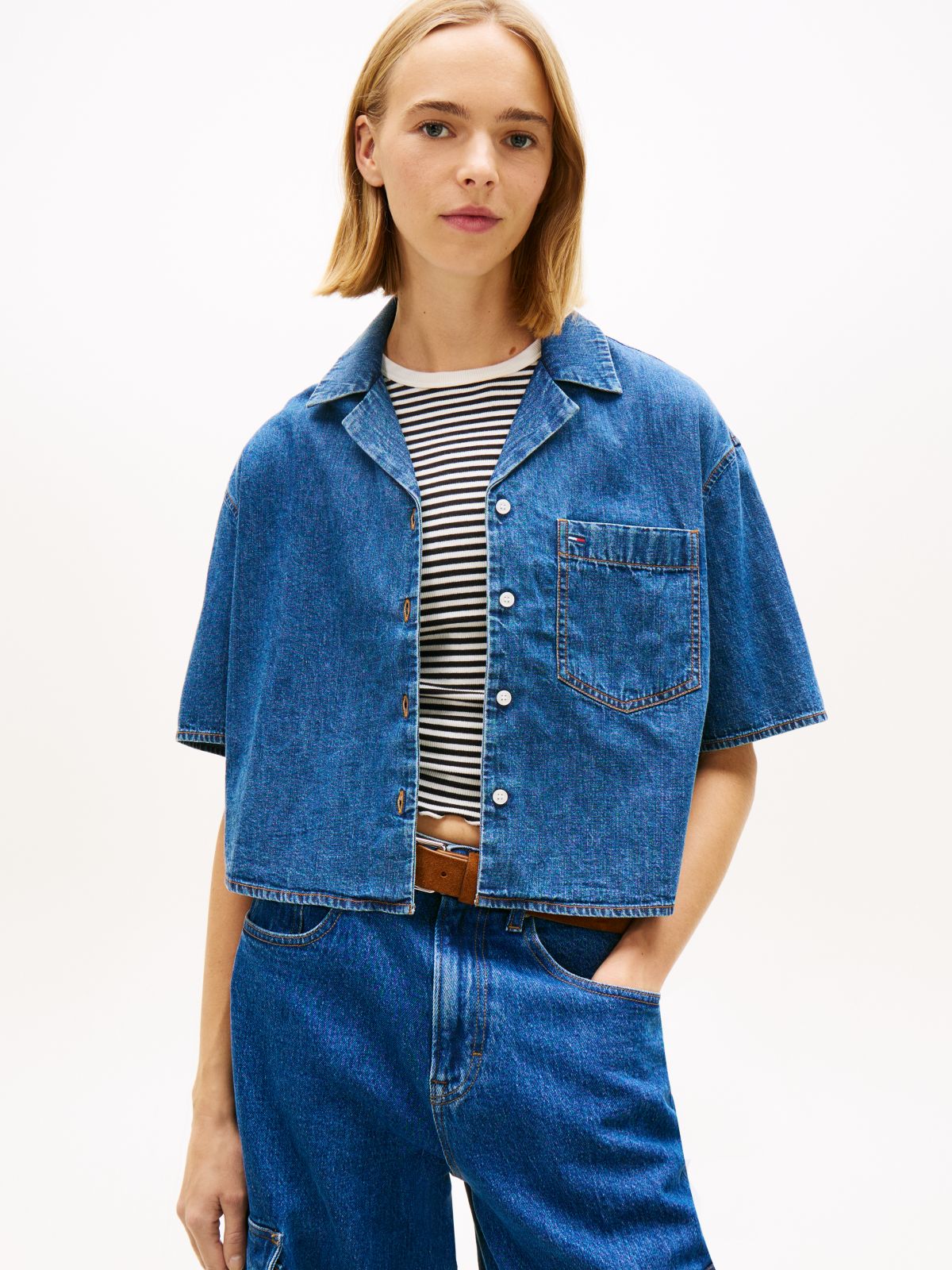 Relaxed Fit Chambray Cropped Shirt — Blue