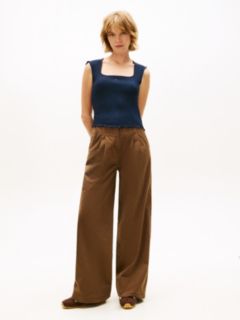 Smock Slim Seersucker Square Neck Top — Blue 4