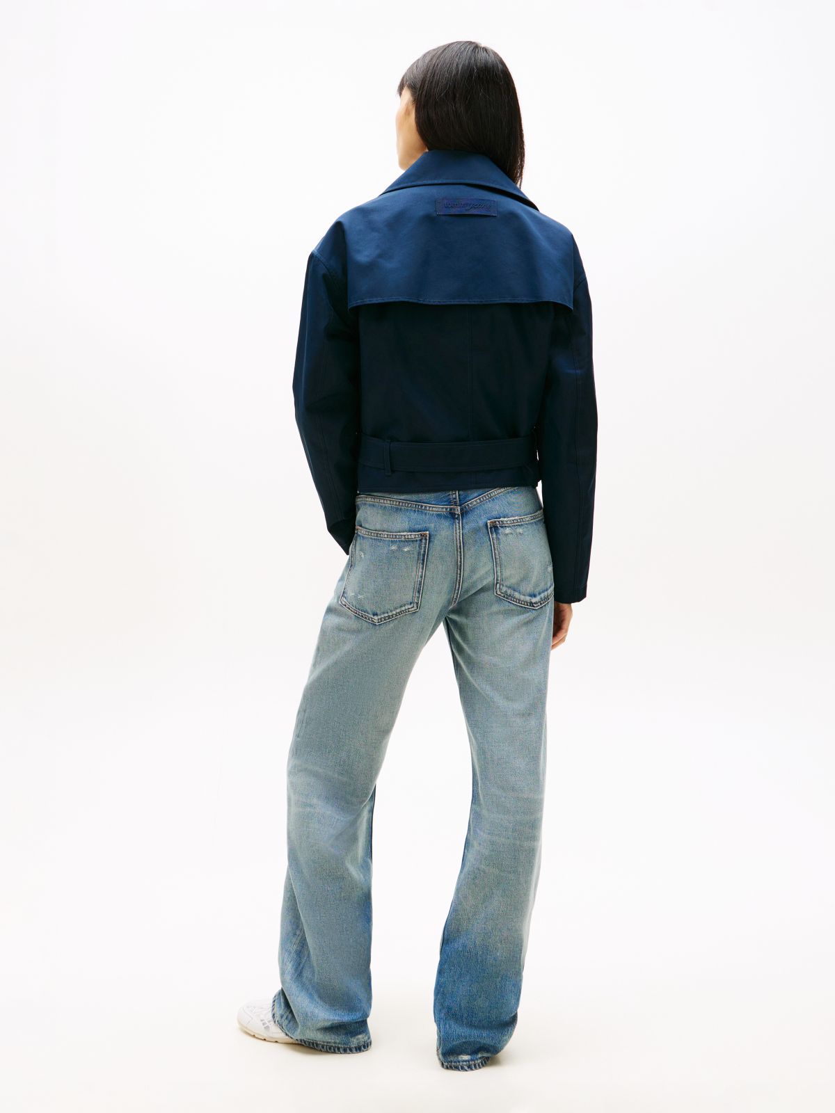 Water Repellent Relaxed Short Trench Coat — Blue