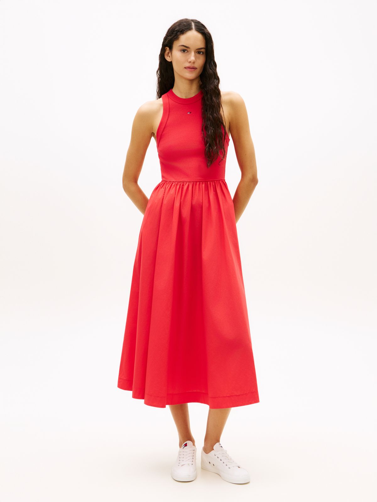 Slim Sleeveless Poplin Maxi Dress — Red