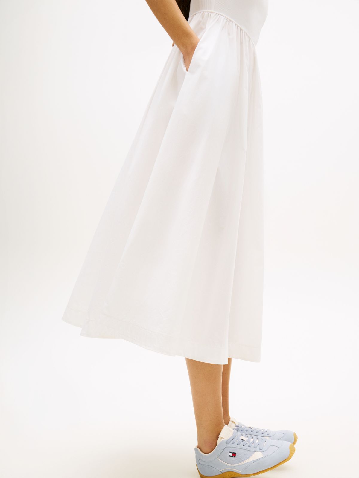 Slim Sleeveless Poplin Maxi Dress — White