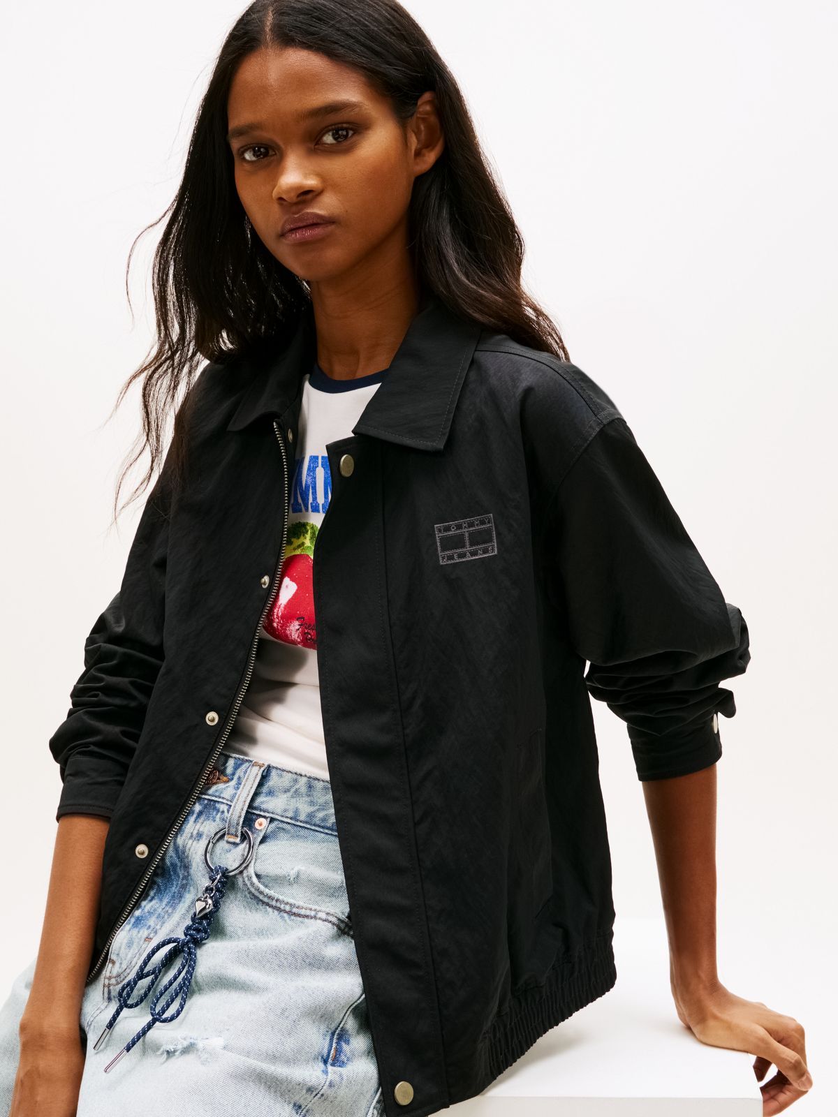 Tommy Badge Water Repellent Coach Jacket — Black