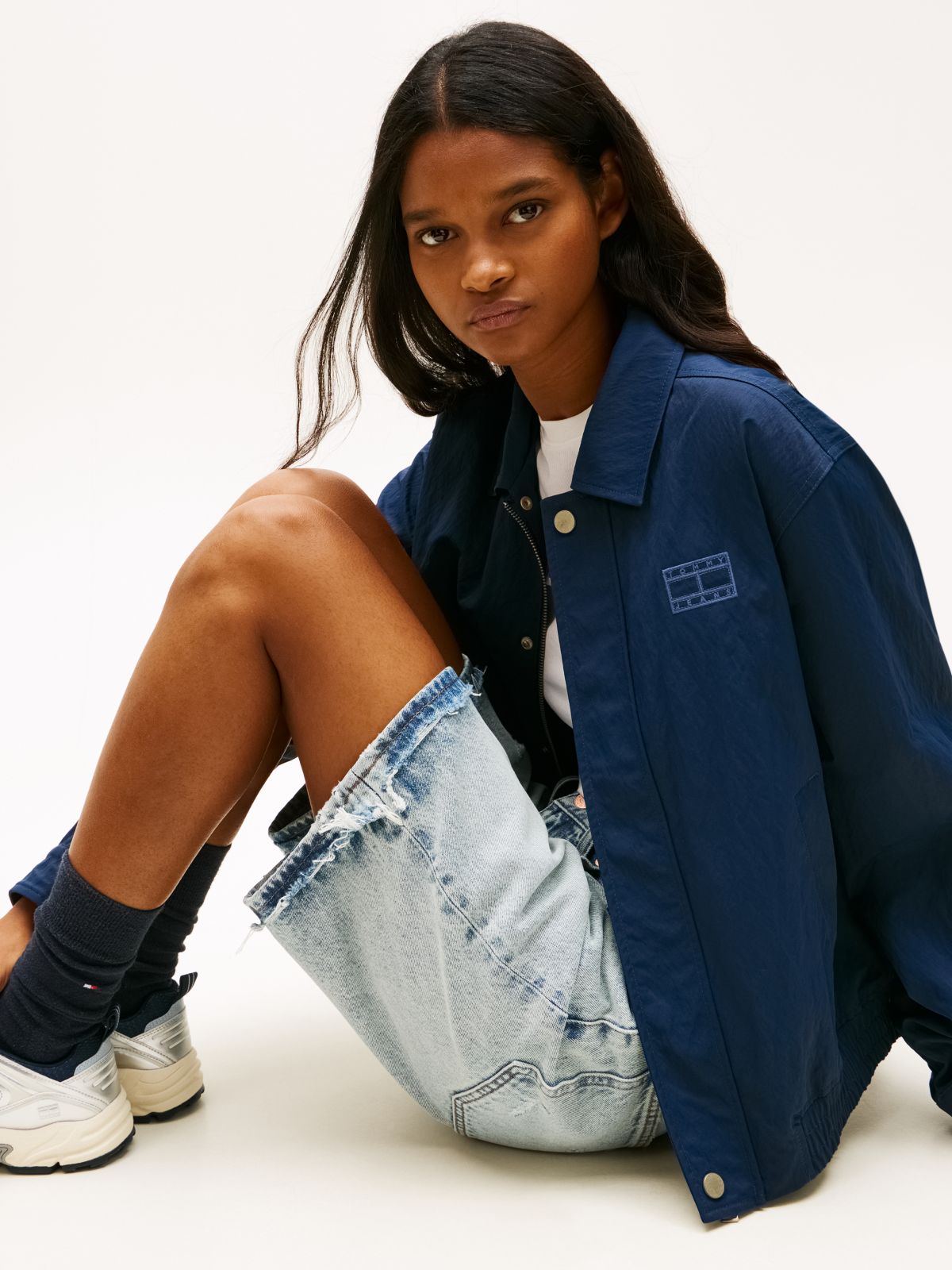 Tommy Badge Water Repellent Coach Jacket — Blue