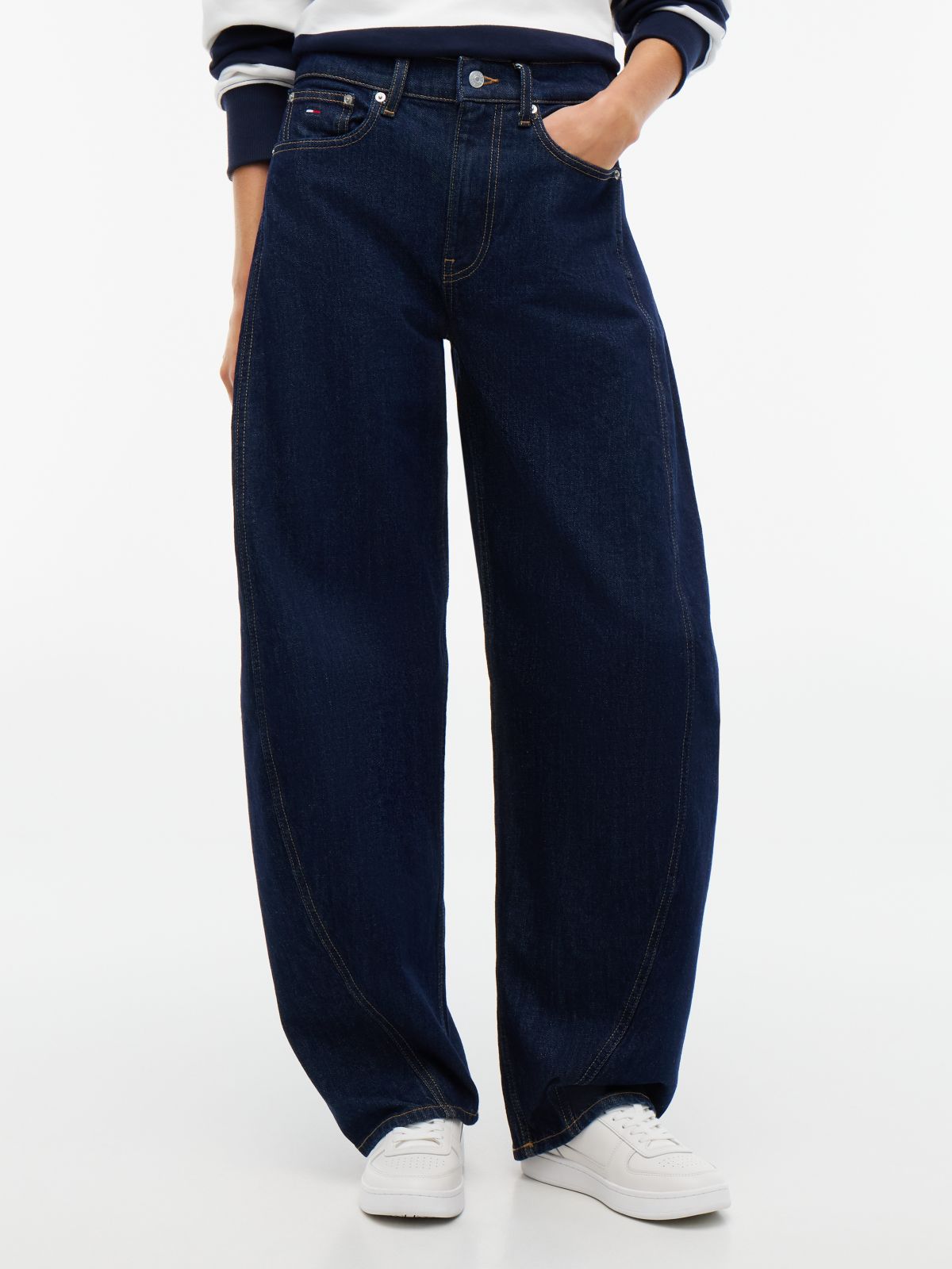 Ella High Rise Barrel Leg Jeans — Blue