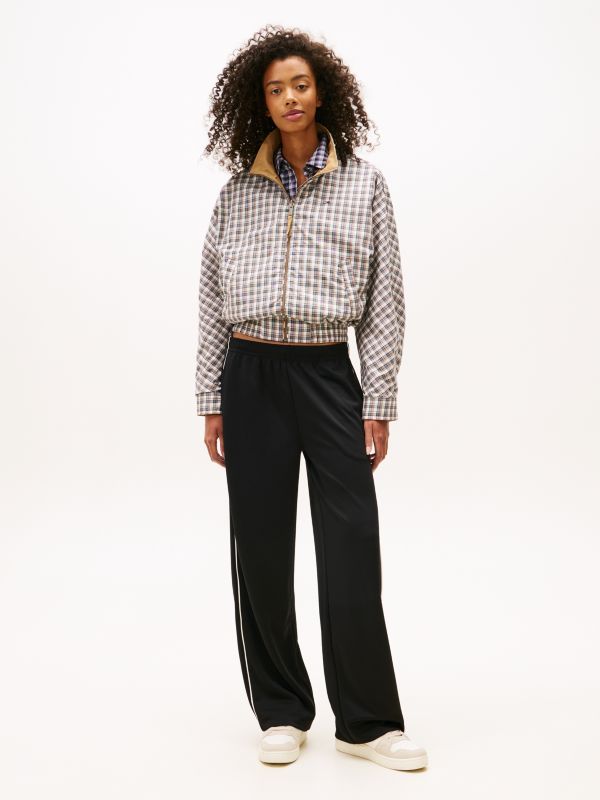 Tommy Badge Interlock Knit Relaxed Joggers — Black