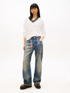 Relaxed Tipped V-Neck Jumper — White 3