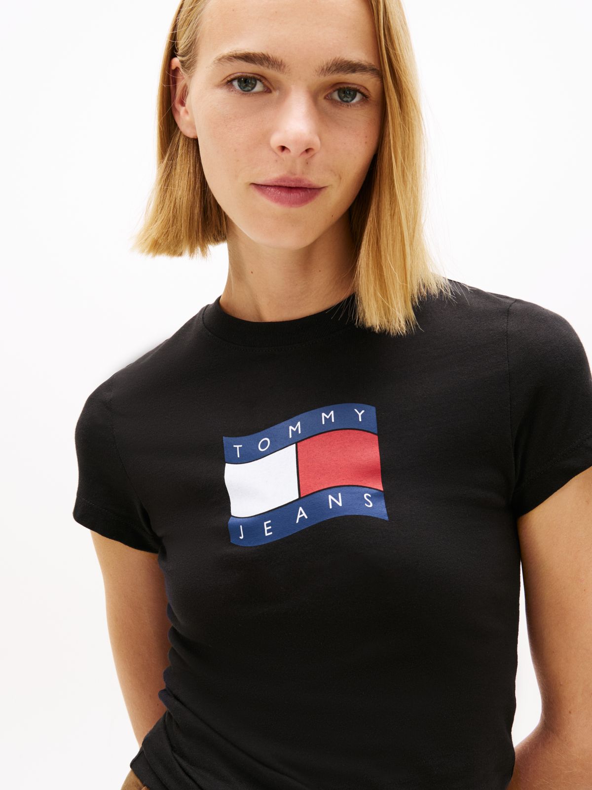Wavy Flag Jersey Slim T-Shirt — Black