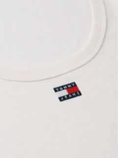 Tommy Badge Scoop Neck Slim T-Shirt — White 6
