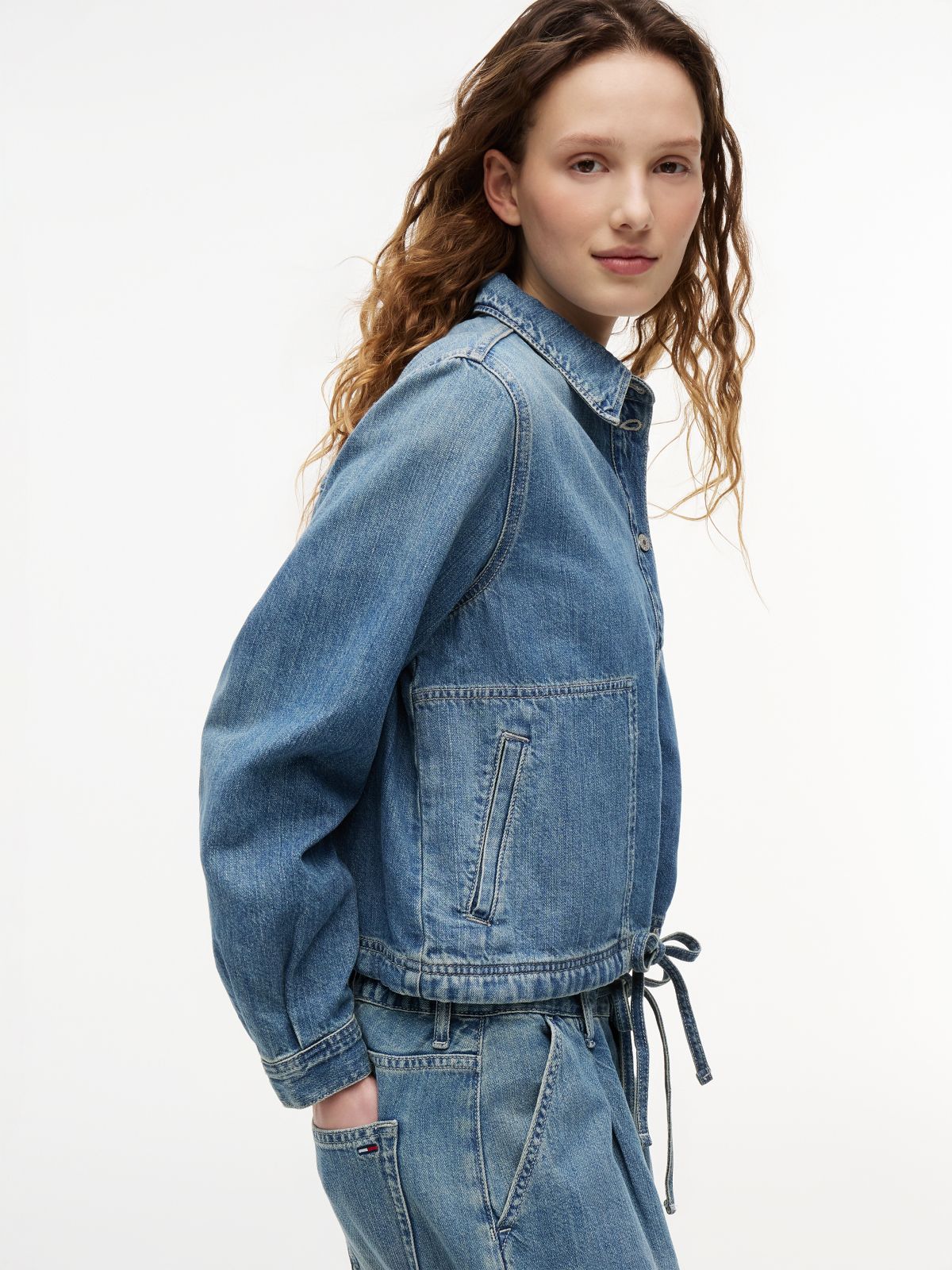 Drawstring Hem Relaxed Denim Jacket With Linen — Blue