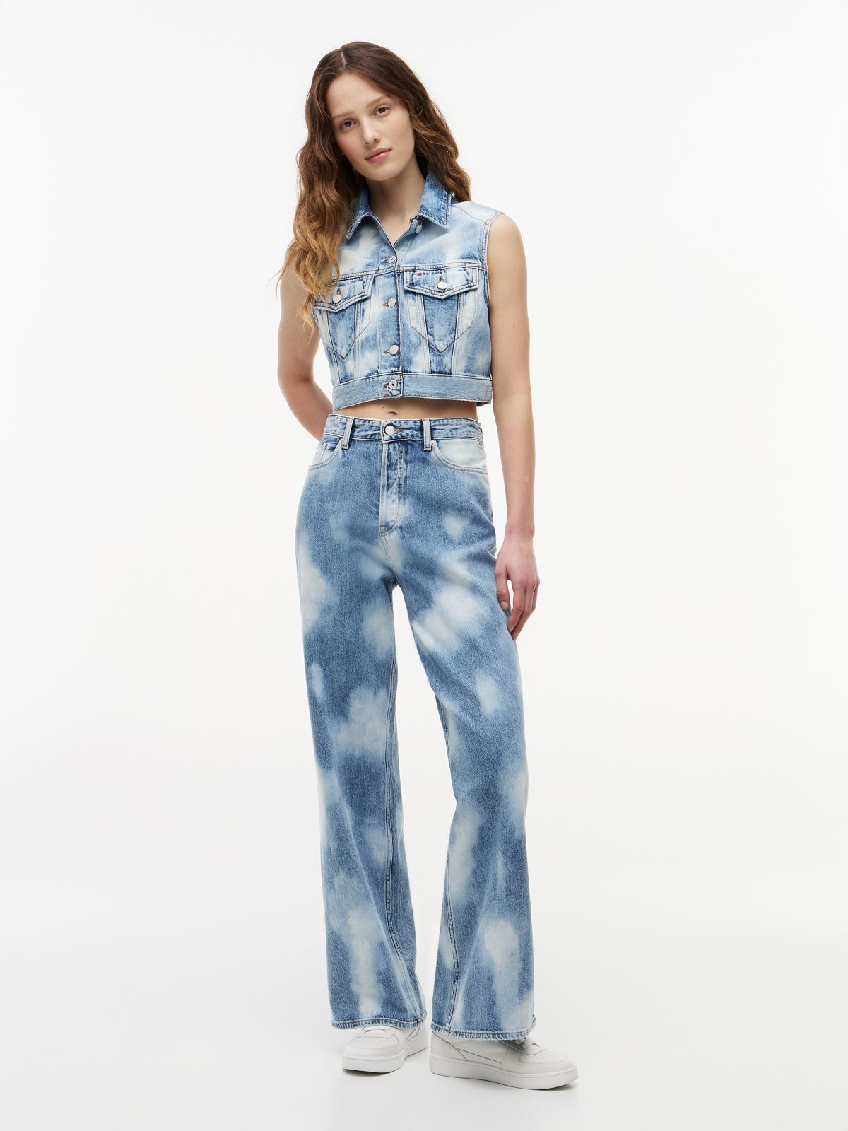 Tie-Dye Denim Cropped Trucker Vest — Blue