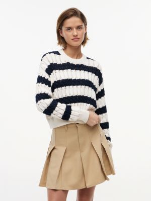 blue luźny sweter o splocie warkoczowym dla kobiety - tommy jeans