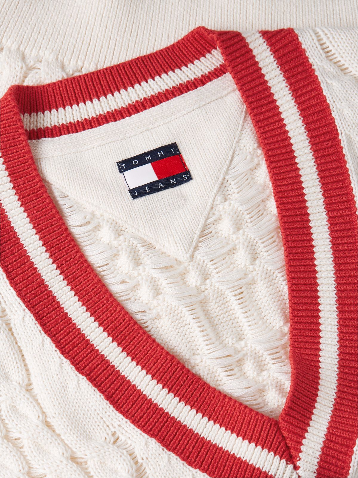Cable Knit V-Neck Oversized Sweater Vest — White
